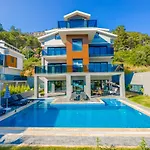 Goecek Marin B 4+1 Villa, Oezel Havuzlu * Fethiye